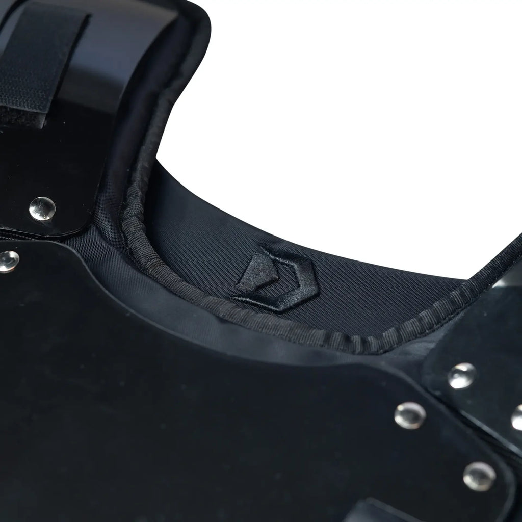 DX Umpire Chest Protector